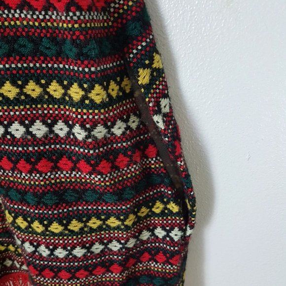 1970s Vintage Red Wool Poncho, Made in USA, Red Wool Patterned Poncho - Picture 8 of 10